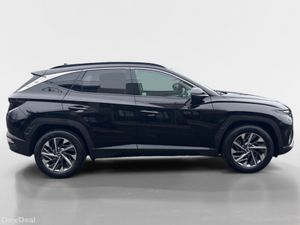 Hyundai Tucson 2WD Executive Plus - Image 3