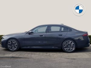 BMW 5-Series 530e M Sport - Image 3