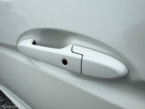 🔵 Honda Fit 1.5 Petrol Hybrid - Image 3