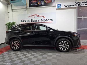 Lexus NX 2.5 PHEV PREMIUM PACK 4WD AUTOMATIC **ONE - Image 4