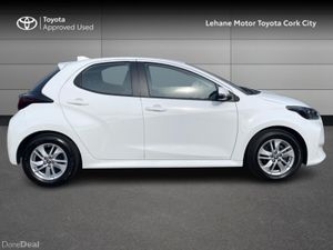 Toyota Yaris YARIS 1.5 LUNA - Image 3