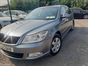 Skoda Octavia 2012 - Image 2