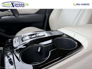 Hyundai Tucson Executive Phev 265BHP Auto - Image 4