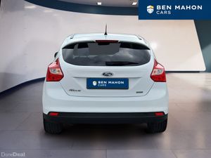 Ford Focus Zetec 1.0 Petrol - Image 4