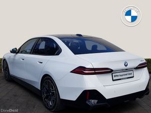 BMW 5-Series 530e M Sport - Image 2