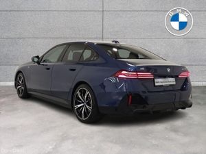 BMW i5 eDrive40 M Sport Saloon - Image 2