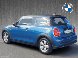 Mini Cooper 3-Door Cooper Classic - Image 3