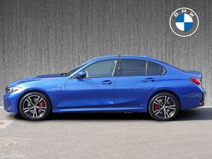 BMW 3-Series 330e M Sport Saloon - Image 4