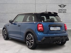 Mini Cooper John Cooper Works - Image 3