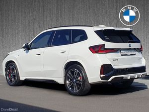 BMW iX1 eDrive20 M Sport - Image 3