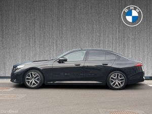 BMW i5 eDrive40 M Sport Saloon - Image 4