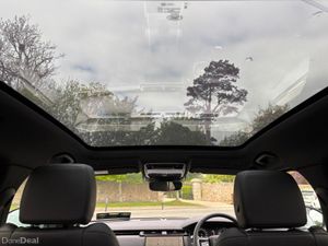 Land Rover Range Rover Velar SUNROOF DYNAMIC SE P4 - Image 3