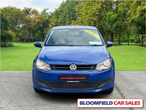 Volkswagen Polo 1.2 TSI, AUTO // EXTREMELY LOW MIL - Image 2