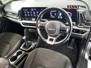 Kia Sportage MANUAL 5DR - Image 2