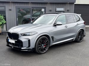 2023/232 BMW X5 50E MSPORT *FROZEN GREY* - Image 2