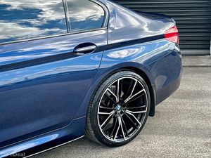 2018 BMW 520D MSPORT PRO MPERFORMANCE - Image 3