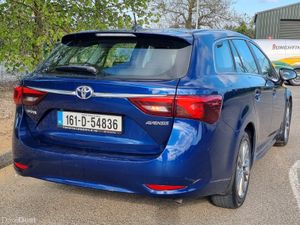 Toyota Avensis 2016 diesel ⛽️ nct&tax €5990 - Image 2