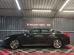 2018 182 Kia Optima 1.7 D Platinum SR Auto - Image 4