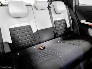 Citroen C3 ë-Max 44kWh 113HP - Bi-Tone Roof - Image 4