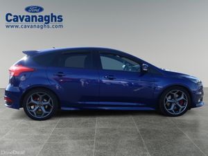 2017 FORD FOCUS 2.0 TDCI ST-3 185PS 5DR - Image 4