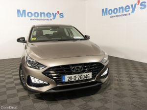 Hyundai i30 DELUXE 1.0L PETROL HATCHBACK - Image 2
