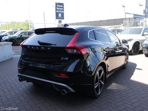 2016 VOLVO V40 2.0 D4 5DR AUTO - Image 4