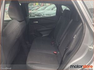 Nissan Qashqai 1.3 PET MILD HYBRID SV - Image 4