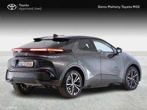 Toyota C-HR Sol Plug-in Hybrid - Image 2