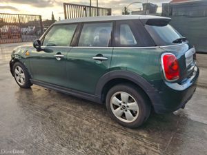 2015 Mini Cooper Automatic Light Damage - Image 4