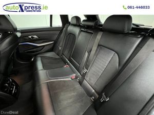 BMW 3-Series M-SPORT 320D 4WD Low mileage - Image 4