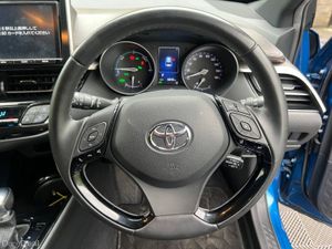Toyota C-HR 1.8 HYBRID AUTO // SERVICE HISTORY // - Image 4