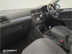 Volkswagen Tiguan Diesel Estate Life - Image 3