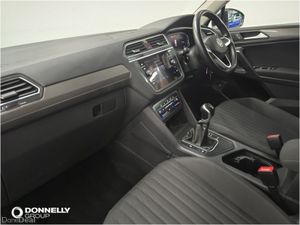 Volkswagen Tiguan Allspace Diesel Estate Life - Image 3