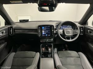 Volvo XC40 T4 Recharge+ 211BHP - Reversing Camera - Image 4