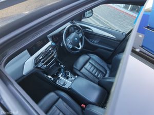 BMW IX3 80KWH PREMIER EDITION **94% BATTERY** - Image 2