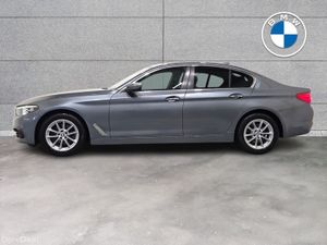 BMW 5-Series 520d SE Saloon - Image 4