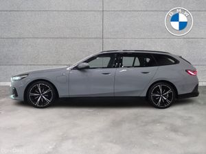 BMW 5-Series 530e M Sport Touring - Image 4
