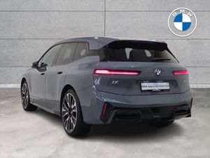 BMW iX xDrive45 M Sport - Image 3