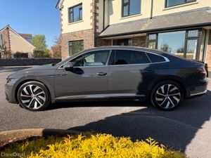 Stunning 182 Volkswagen Arteon R-Line! - Image 4