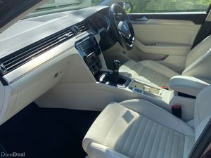 Volkswagen Passat 1.6 Highline - Image 4