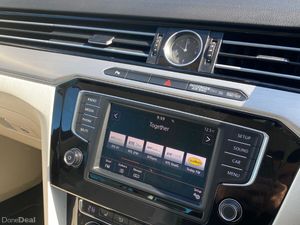 Volkswagen Passat 1.6 Highline - Image 3