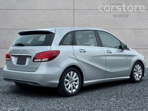 Mercedes-Benz B-Class B180 1.3 AMG LINE EDITION (P - Image 4