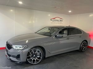 BMW 5-Series 520D 4DR AUTO - Image 2
