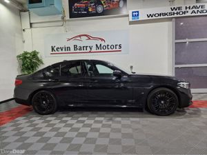 BMW 5-Series 530E X-DRIVE M SPORT (HUGE SPEC) AUTO - Image 4