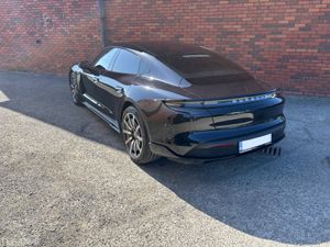 Porsche Taycan 4S Black Edition *Porsche Warranty* - Image 2
