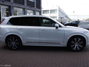 2021 VOLVO XC90 T8 AWD INSCRIPTION RECHARGE 5DR - Image 3