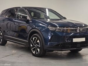 Vauxhall Grandland Hatchback GS - Image 2