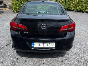Opel Astra 2014 trade sale - Image 4