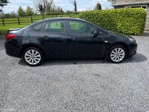 Opel Astra 2014 trade sale - Image 2