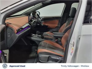 Volkswagen ID.4 ** HUGE SPEC ** FAMILY PRO ** 77kW - Image 4